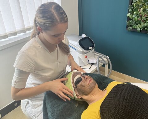 Carbon Peeling Carbon Peeling